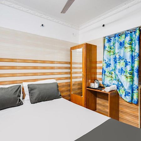 Super Hotel O Sharmila Guest House Pondicherry Exterior photo